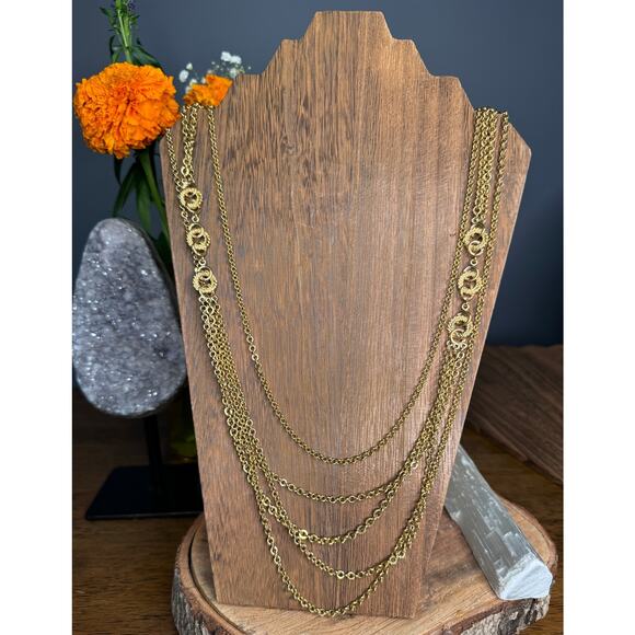 Vintage Monet Multi strand Necklace Link Chain With Wreaths - Picture 2 of 5